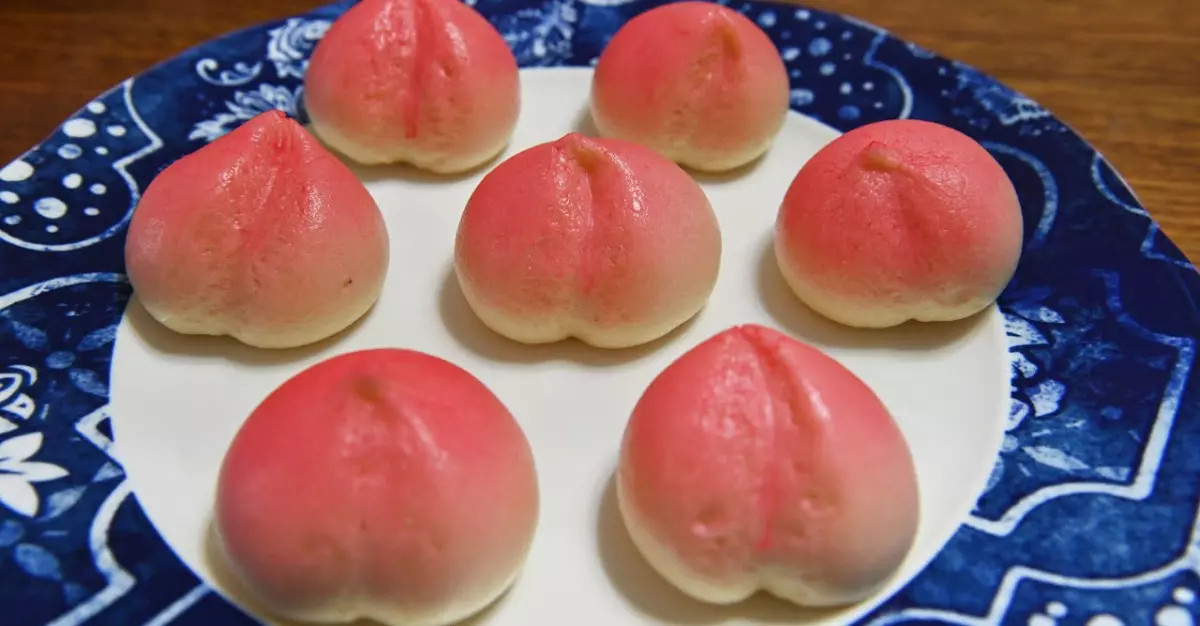 壽桃饅頭做法【NaNa美食】5分鐘學會做特別的壽禮！好看又好吃，最討壽星喜歡的壽桃！
